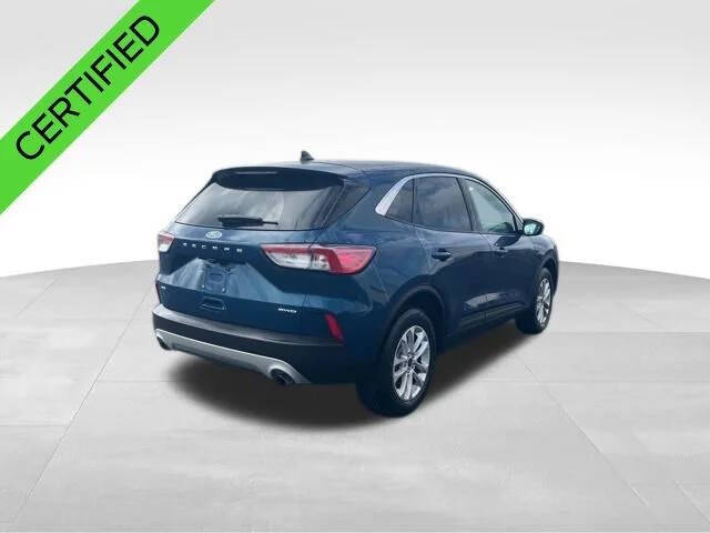 2020 Ford Escape SE