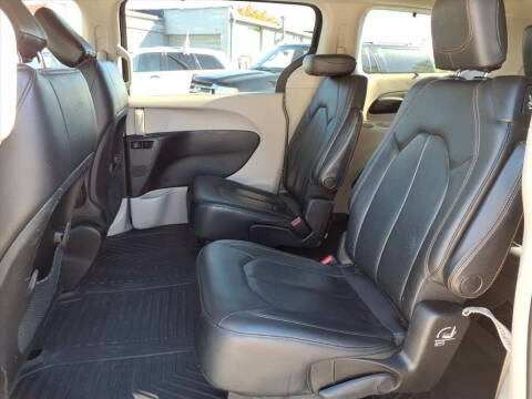2019 Chrysler Pacifica Touring L