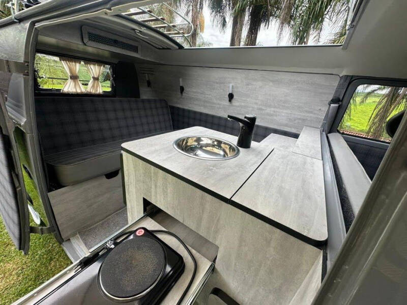1995 Volkswagen Bus