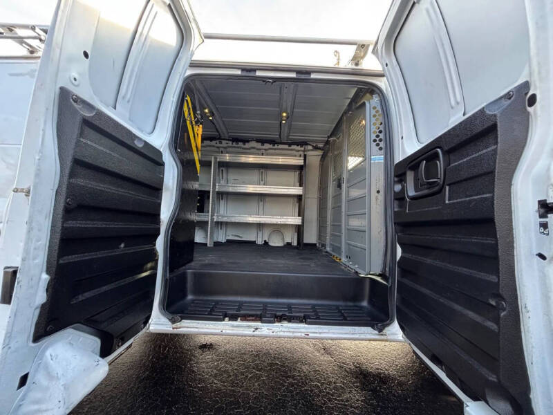 2019 Chevrolet Express 2500