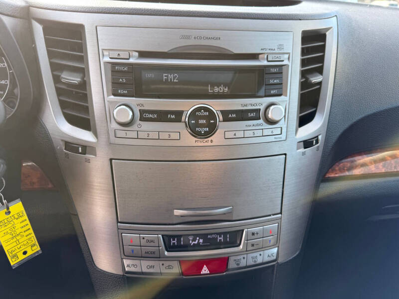 2011 Subaru Outback 2.5i Limited