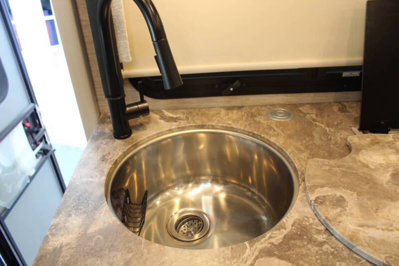 2022 Thor Motor Coach Compass 23TW