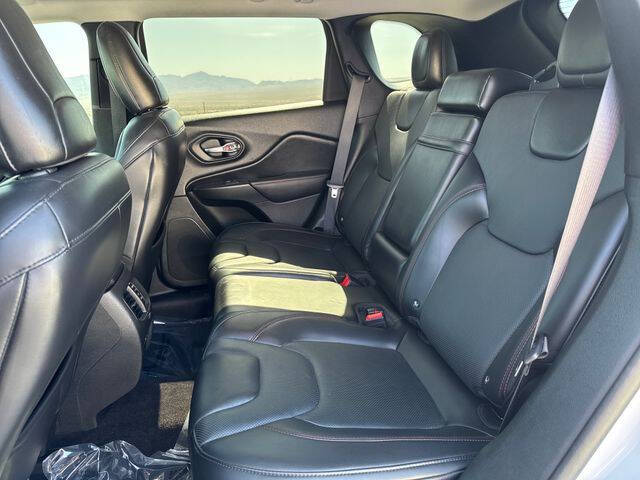2019 Jeep Cherokee Trailhawk
