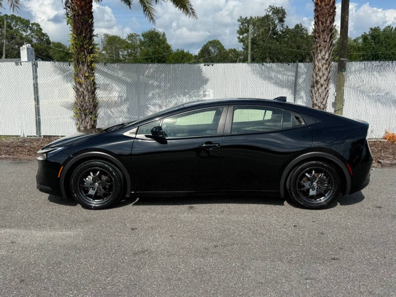2024 Toyota Prius LE