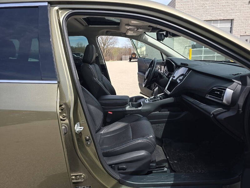 2023 Subaru Outback Touring