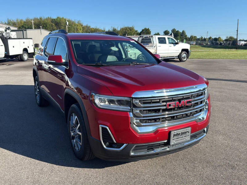 2023 GMC Acadia SLT