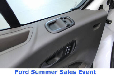 2025 Ford Transit 250