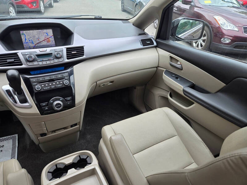 2013 Honda Odyssey EX-L w/DVD