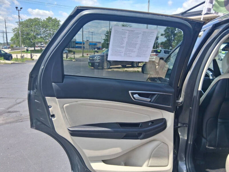 2019 Ford Edge Titanium