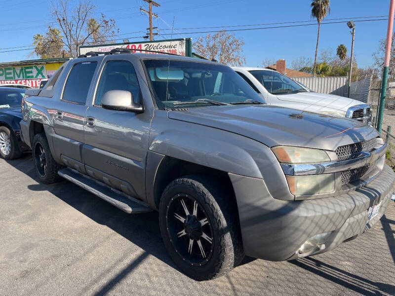 2002 Chevrolet Avalanche for sale at Pemex Auto Center in Fresno CA