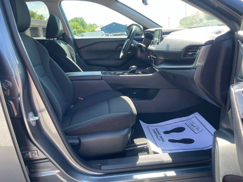 2024 Nissan Rogue S