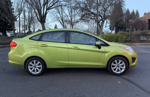 2011 Ford Fiesta SE