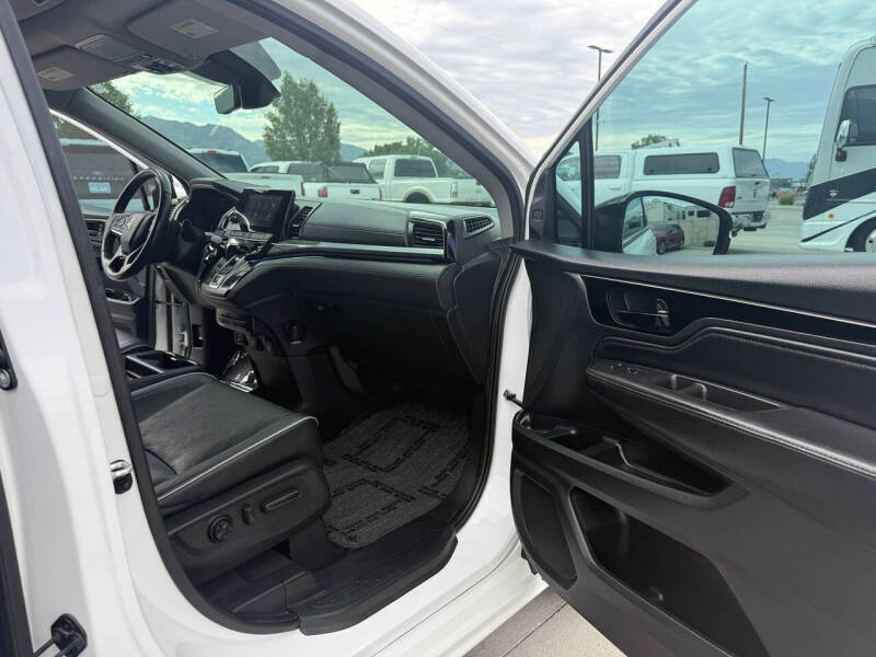 2023 Honda Odyssey Elite