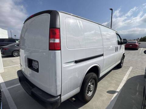 2020 Chevrolet Express 2500