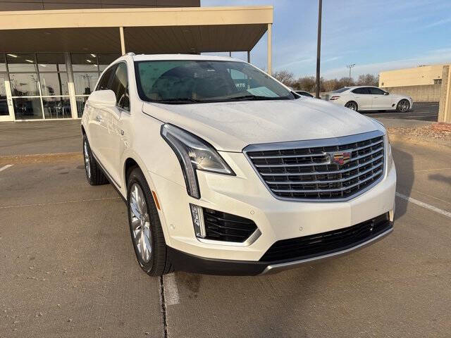 2018 Cadillac XT5 Platinum