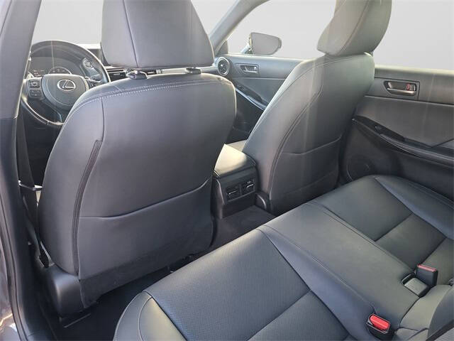 2024 Lexus IS 350 F SPORT Design