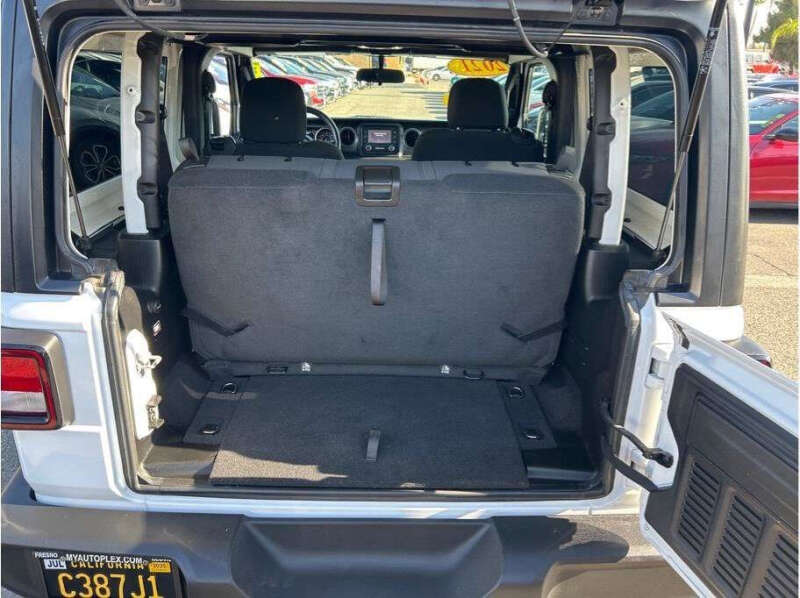 2021 Jeep Wrangler Sport