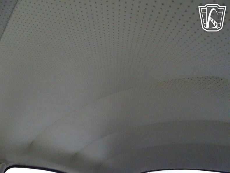 1971 Volkswagen Super Beetle