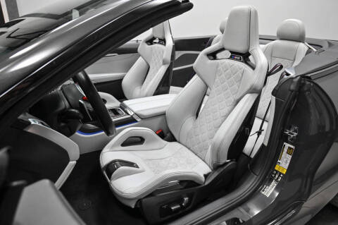 2022 BMW M8 Competition