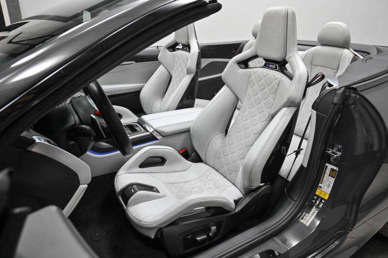 2022 BMW M8 Competition