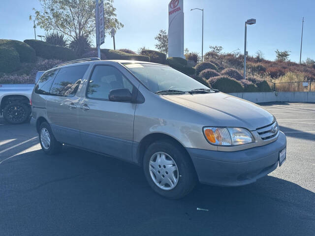 2002 Toyota Sienna for sale at Envision Toyota of Milpitas in Milpitas, CA