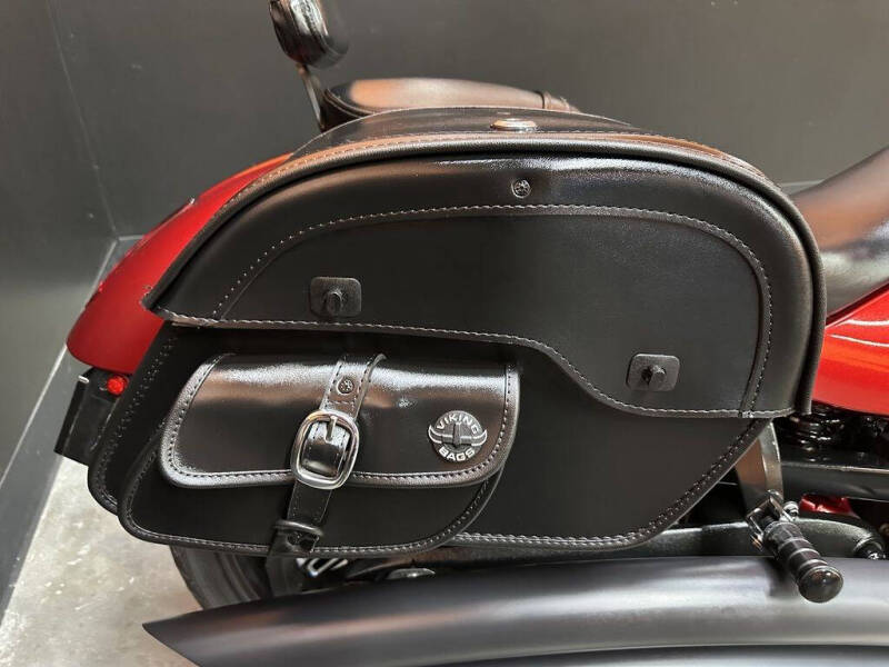 2016 Victory Vegas Sunset Red