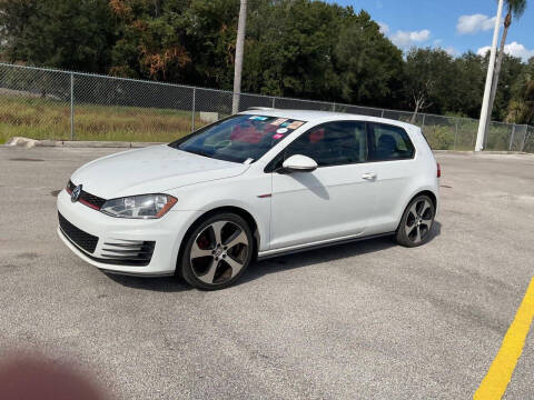 2016 Volkswagen Golf GTI S