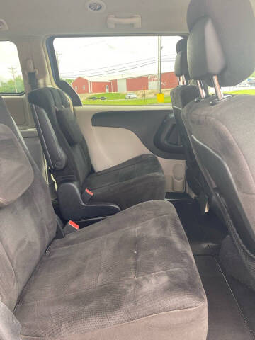 2012 Chrysler Town and Country Touring