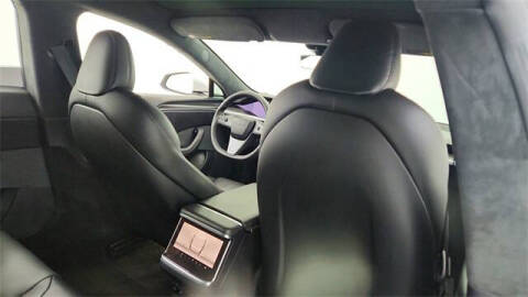 2023 Tesla Model S Plaid