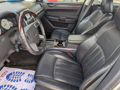 2008 Chrysler 300 C