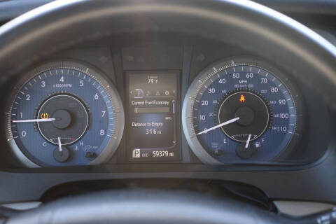 2017 Toyota Sienna XLE 7-Passenger Auto Access Seat