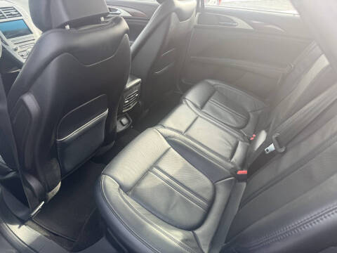 2017 Lincoln MKZ Reserve