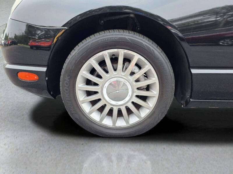 2005 Ford Thunderbird Deluxe