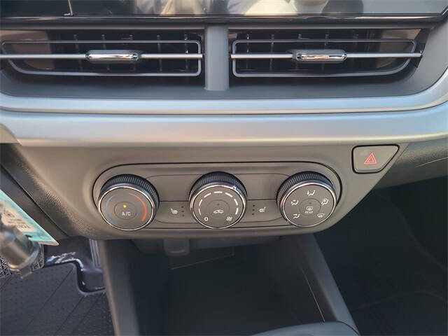 2026 Chevrolet Trax RS