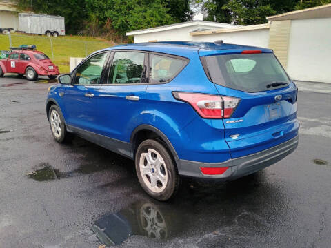 2017 Ford Escape S