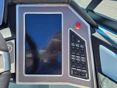 2022 MasterCraft XT24