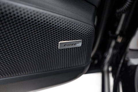 2025 Porsche Macan 4S Electric