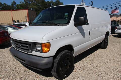 2006 Ford E-Series for sale at CROWN AUTO in Spring TX