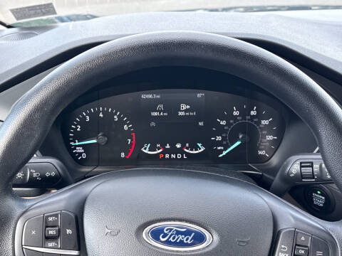2020 Ford Escape SE