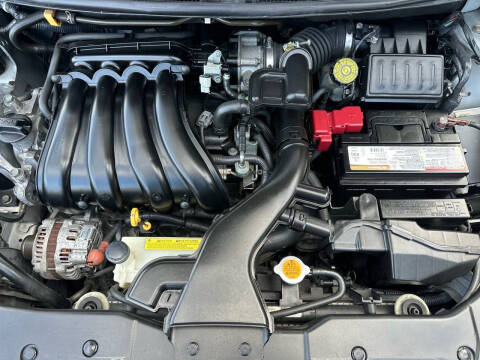 2012 Nissan Versa 1.8 S