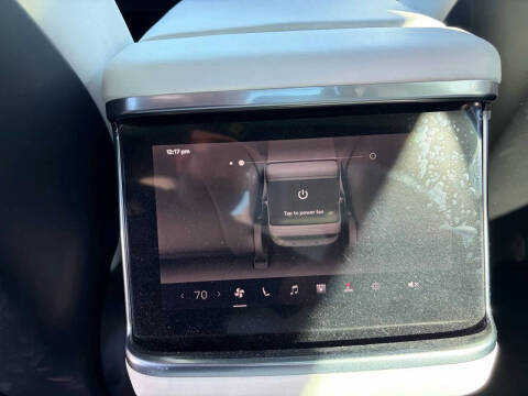 2022 Tesla Model S Plaid