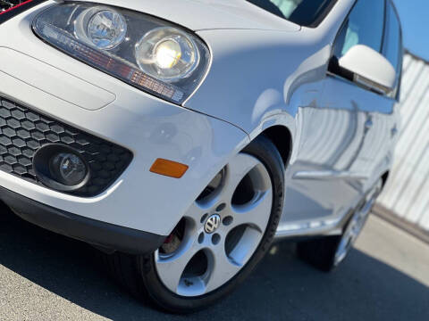 2009 Volkswagen GTI Base PZEV