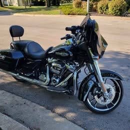 2023 Harley-Davidson Street Glide