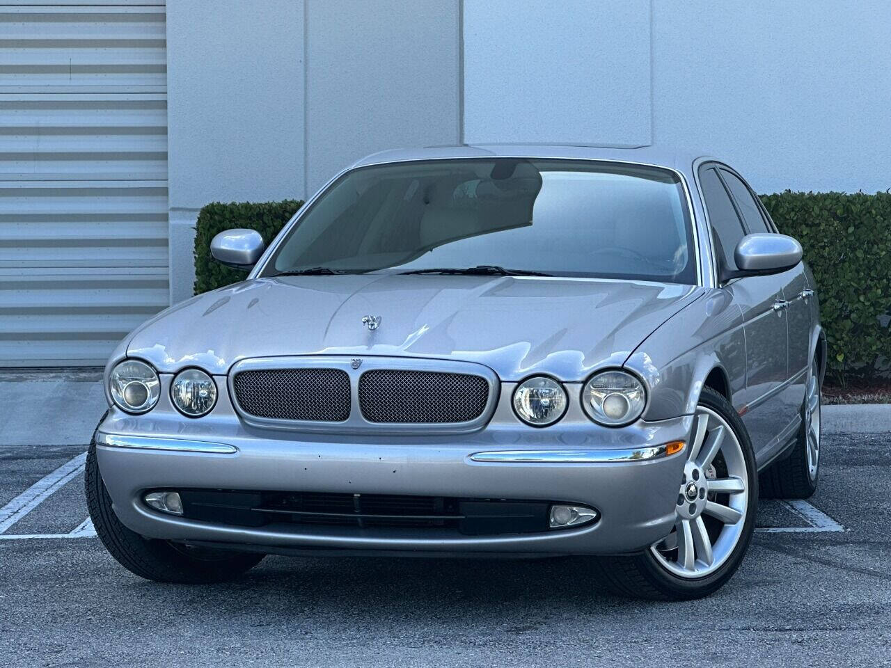 2004 Jaguar XJR  - $13,900