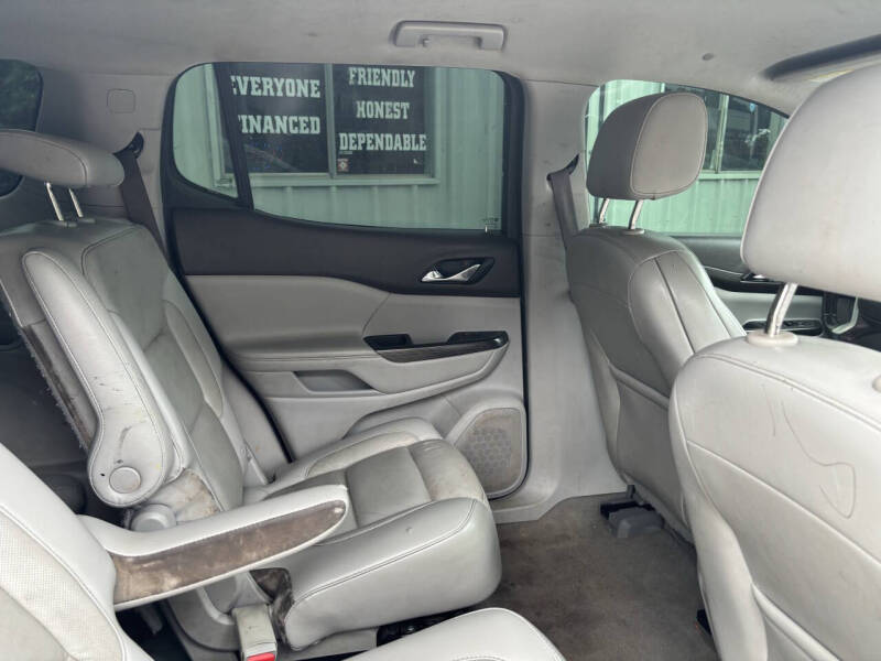 2019 GMC Acadia SLT-1