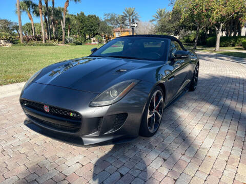 2016 Jaguar F-TYPE R