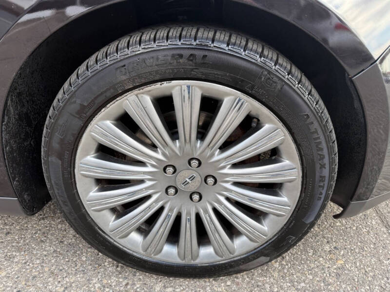 2013 Lincoln MKS