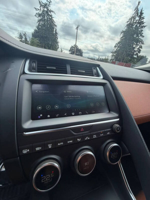 2020 Jaguar E-PACE P250 SE