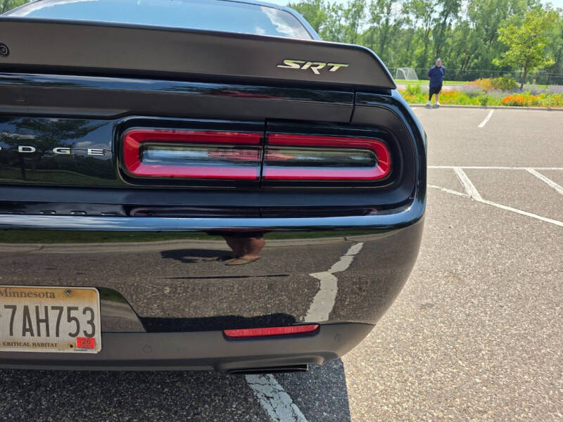 2016 Dodge Challenger SRT Hellcat