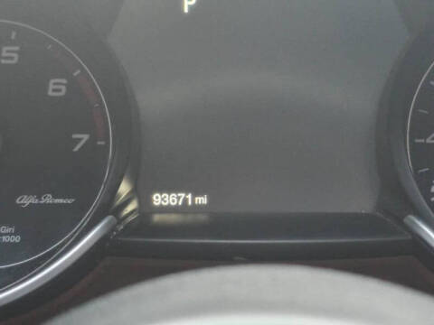 2017 Alfa Romeo Giulia Ti